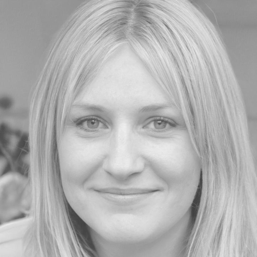 Mentor Sienna Gallagher