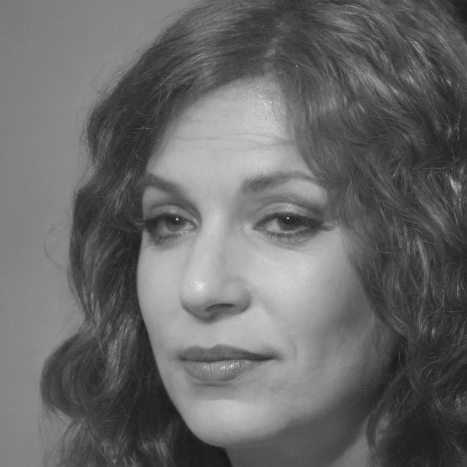 Sienna Maguire portrait